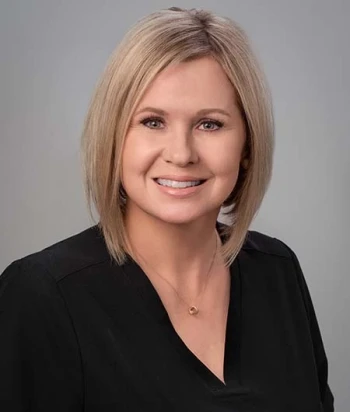 Amanda Mackey is a licensed esthetician at CEENTA who performs chemical peels and laser and light services for skin rejuvenation