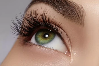 Long eyelashes need to be kept clean to avoid lice and mites.