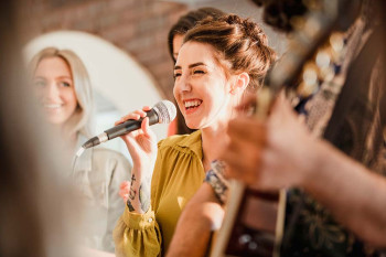 A singer paces her voice.