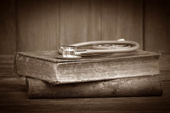 Historical medical textbooks