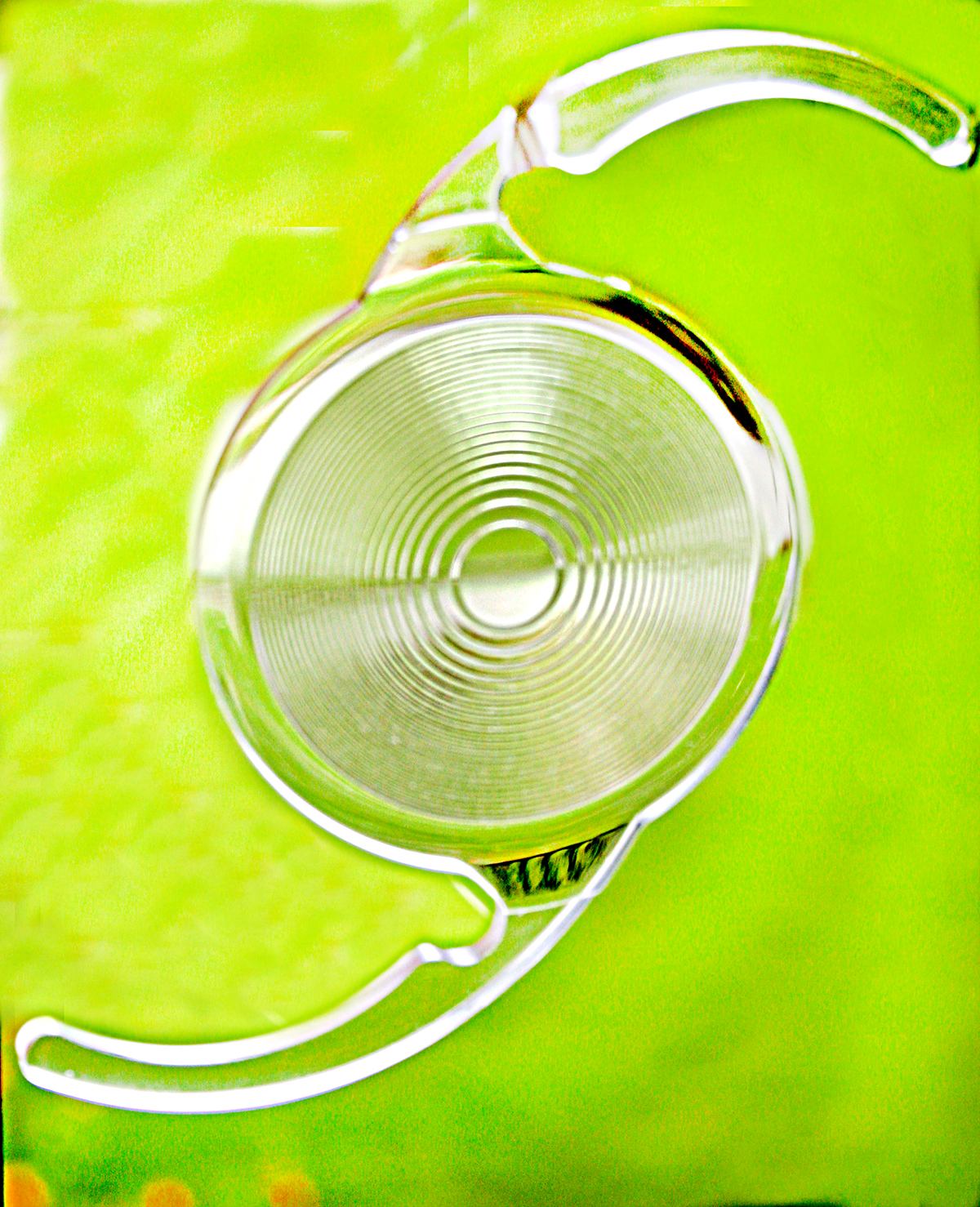 CHOOSING THE RIGHT CATARACT LENS CEENTA